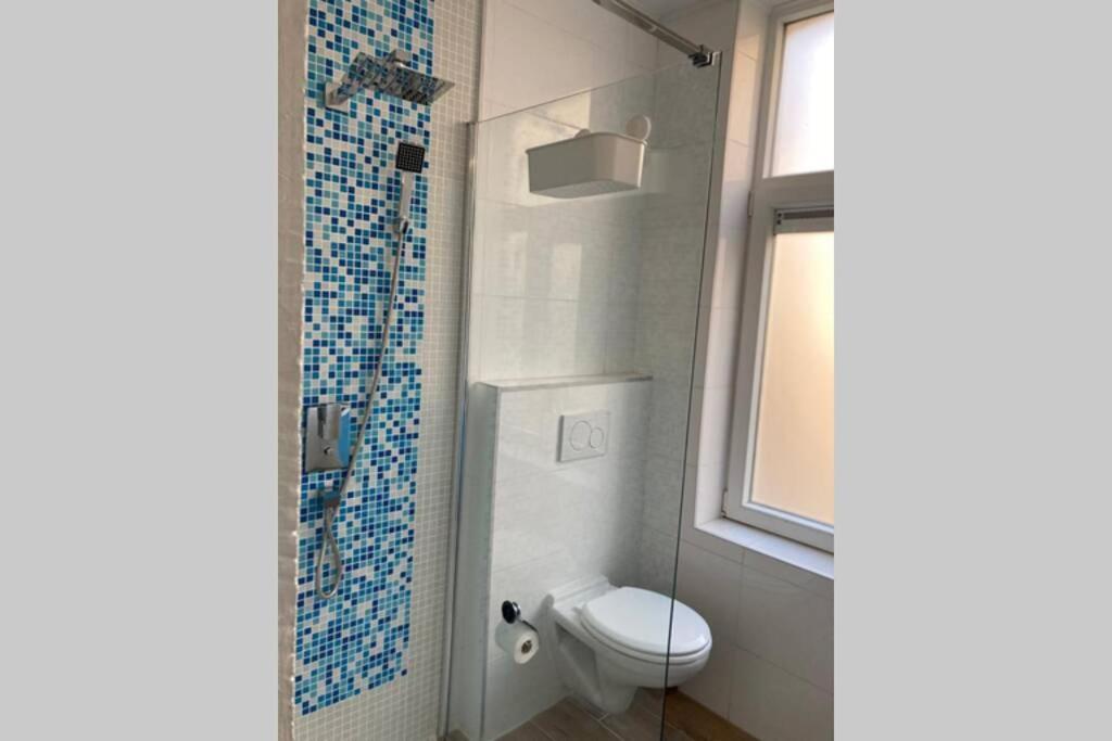 Magnifique Studio Au 2Eme Etage, A Proximite De La Gare Du Midi! Brüsszel Kültér fotó